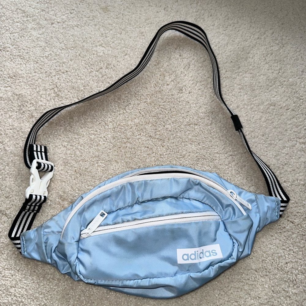 Adidas Fanny pack (unisex)
